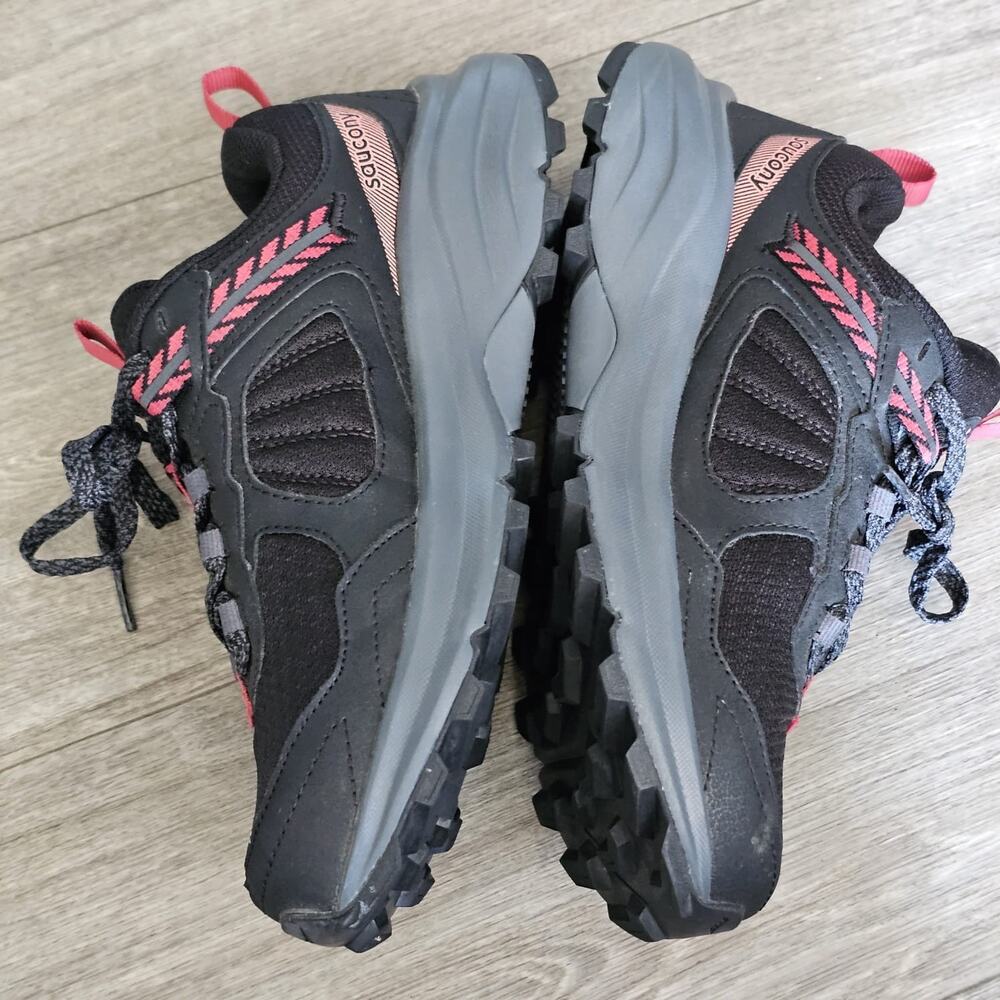 Saucony Women's Excursion TR 16 Trail Shoes Size 8.5 Black Fuchsia S10959-200 - Picture 4 of 11